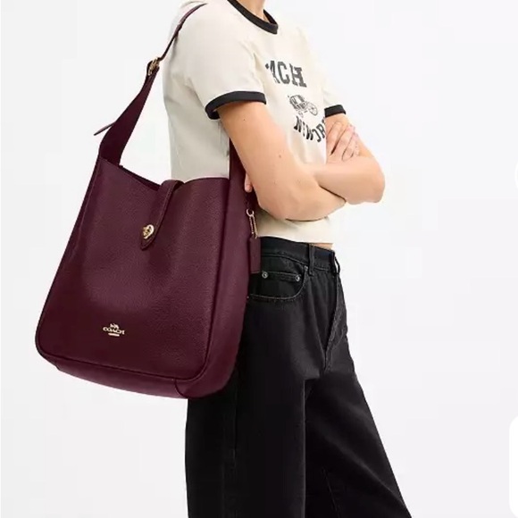 Coach (NWT) Hadley Large Shoulder Bag - Picture 16 of 17